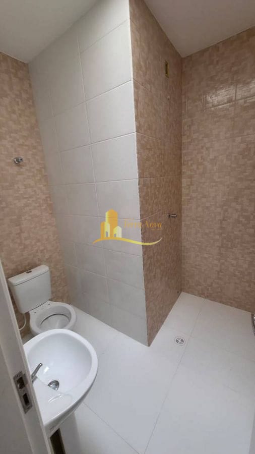 Sobrado, 2 quartos, 633 m² - Foto 7