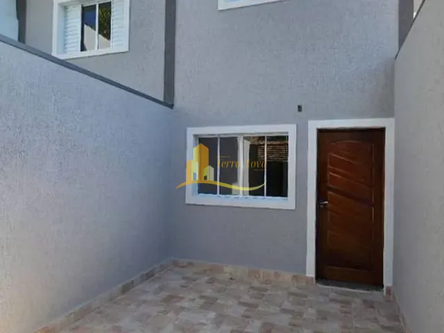 Sobrado com 633m² 2 quartos e 2 banheiros, à venda, no bairro Parque Guaianazes em São Paulo