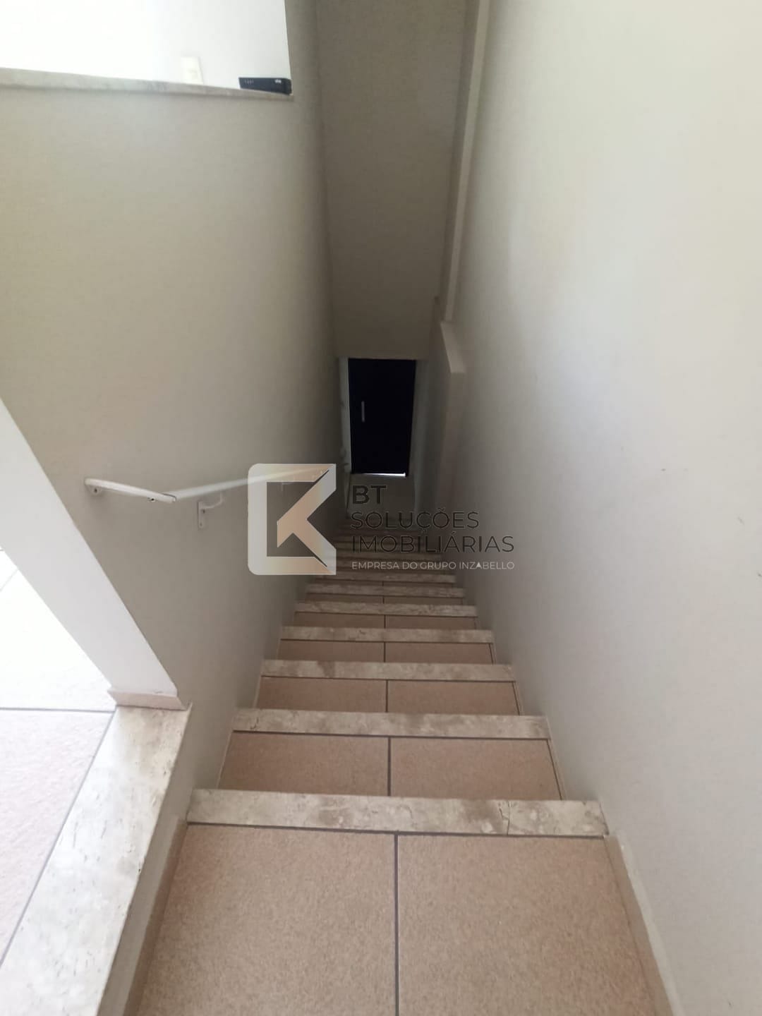 Sobrado para alugar com 1 quarto, 90m² - Foto 2