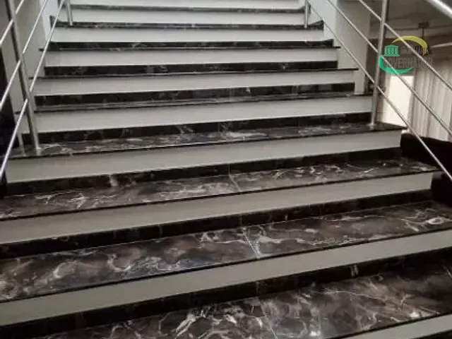 Sobrado com 360m² 5 quartos e 3 banheiros, à venda, no bairro Swiss Park em Campinas