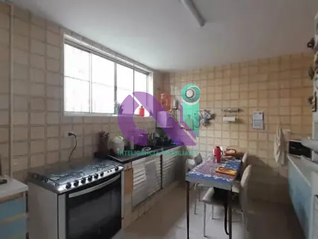 Sobrado com 145m² 4 quartos e 3 banheiros, à venda, no bairro Umuarama em Osasco