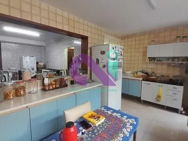 Sobrado com 145m² 4 quartos e 3 banheiros, à venda, no bairro Umuarama em Osasco