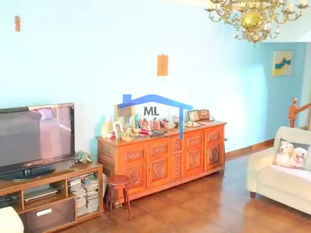 Sobrado com 120m² 3 quartos e 2 banheiros, à venda, no bairro Vila Paulo Silas em São Paulo
