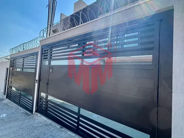 Sobrado 2 quartos e 4 banheiros, à venda, no bairro Jardim Santo Alberto em Santo André