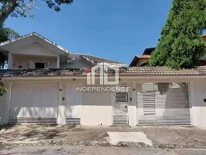 Sobrado, 4 quartos, 261 m² - Foto 1