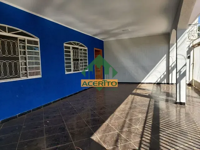 Sobrado com 300m² 5 quartos e 5 banheiros, à venda, no bairro Dona Amélia em Araçatuba