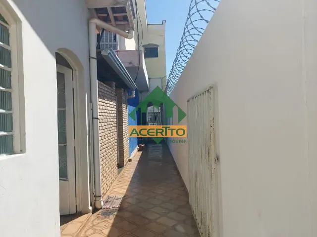 Sobrado com 300m² 5 quartos e 5 banheiros, à venda, no bairro Dona Amélia em Araçatuba