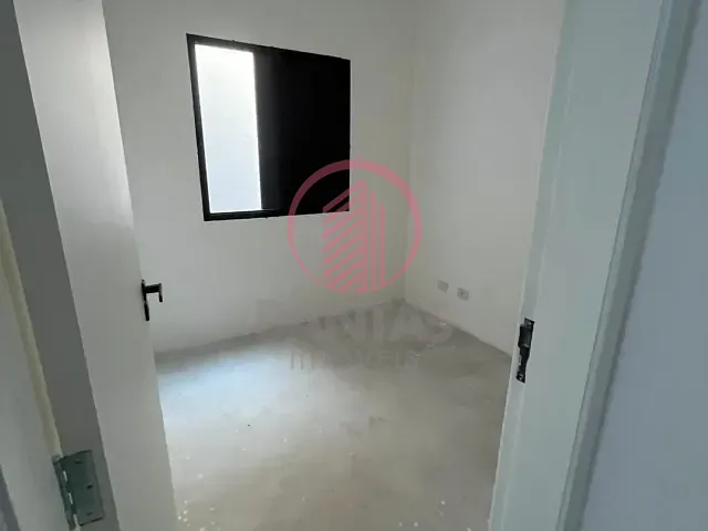 Sobrado com 61m² 2 quartos e 1 banheiro, à venda, no bairro Pestana em Osasco