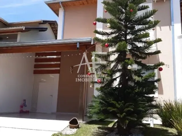 Sobrado com 140m² 3 quartos e 2 banheiros, à venda, no bairro Condomínio Veredas em Taubaté