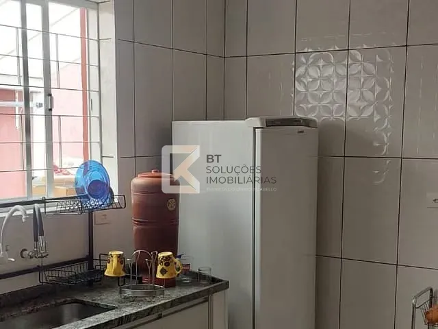Sobrado com 180m² 3 quartos e 2 banheiros, à venda, no bairro Parque São Lourenço em Indaiatuba