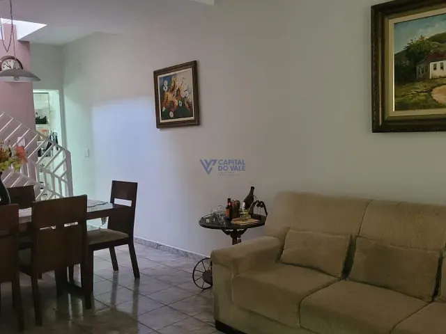Sobrado com 125m² 3 quartos e 3 banheiros, à venda, no bairro Jardim das Indústrias em São José dos Campos