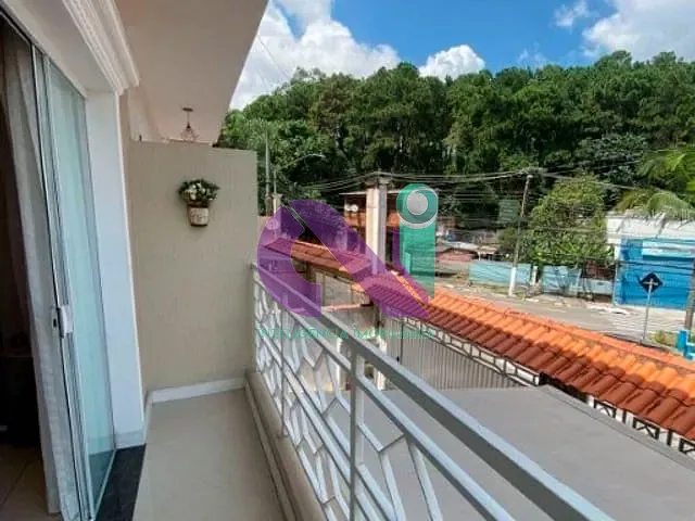 Sobrado com 140m² 3 quartos e 3 banheiros, à venda, no bairro Jardim D'Abril em Osasco