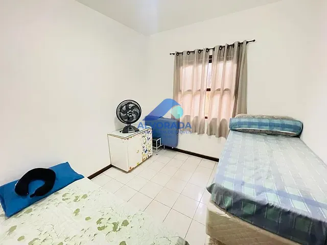 Sobrado com 125m² 3 quartos e 1 banheiro, à venda ou para alugar, no bairro Jardim das Indústrias em São José dos Campos