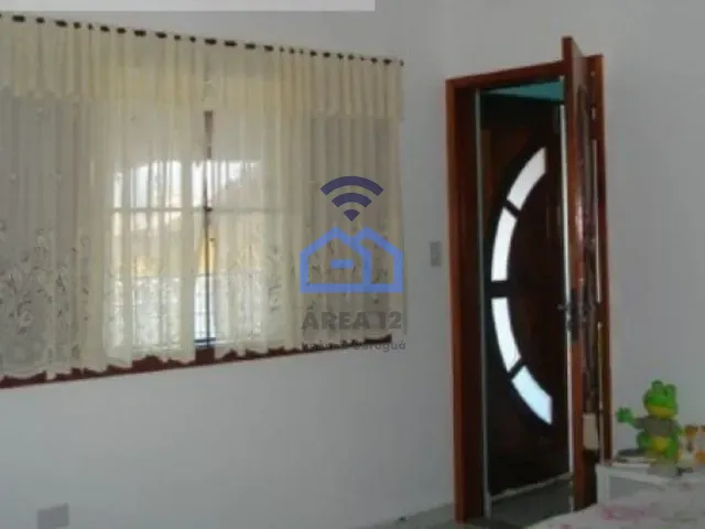 Sobrado com 300m² 2 quartos e 2 banheiros, à venda, no bairro Morro do Algodão em Caraguatatuba