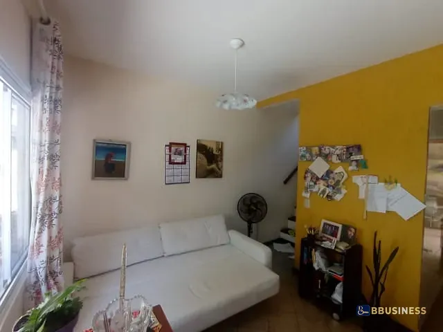 Sobrado 2 quartos e 2 banheiros, à venda, no bairro Centro em Bertioga
