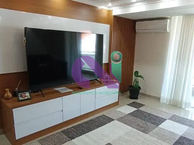 Sobrado com 125m² 3 quartos e 2 banheiros, à venda, no bairro Cidade das Flores em Osasco