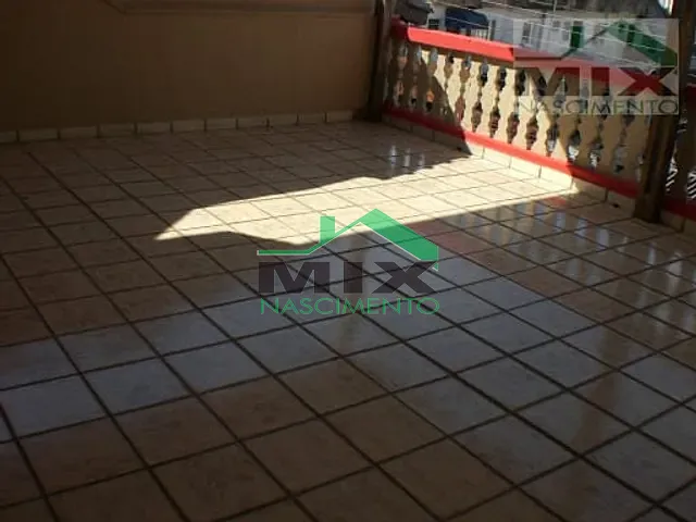 Sobrado com 302m² 5 quartos e 3 banheiros, à venda, no bairro Conceição em Diadema