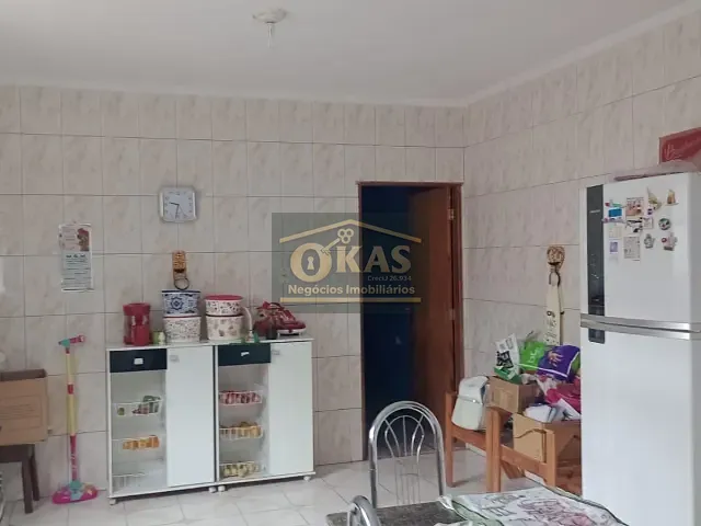 Sobrado com 273m² 4 quartos e 2 banheiros, à venda, no bairro Vila Nova Urupês em Suzano