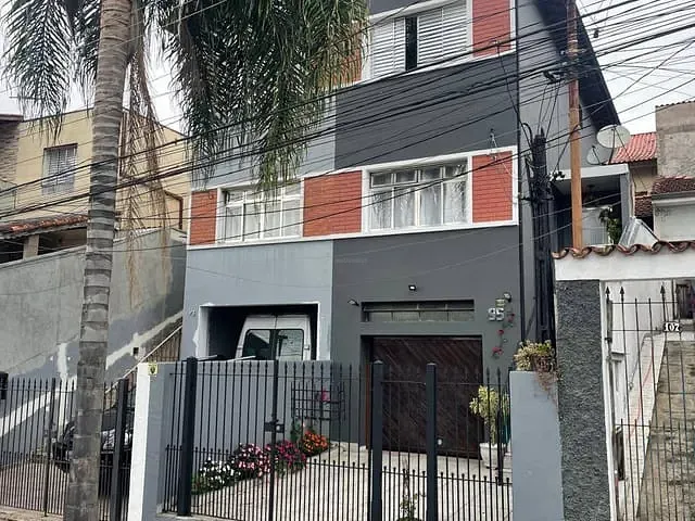 Sobrado 2 quartos e 3 banheiros, à venda, no bairro Jardim Maria Rosa em Taboão da Serra