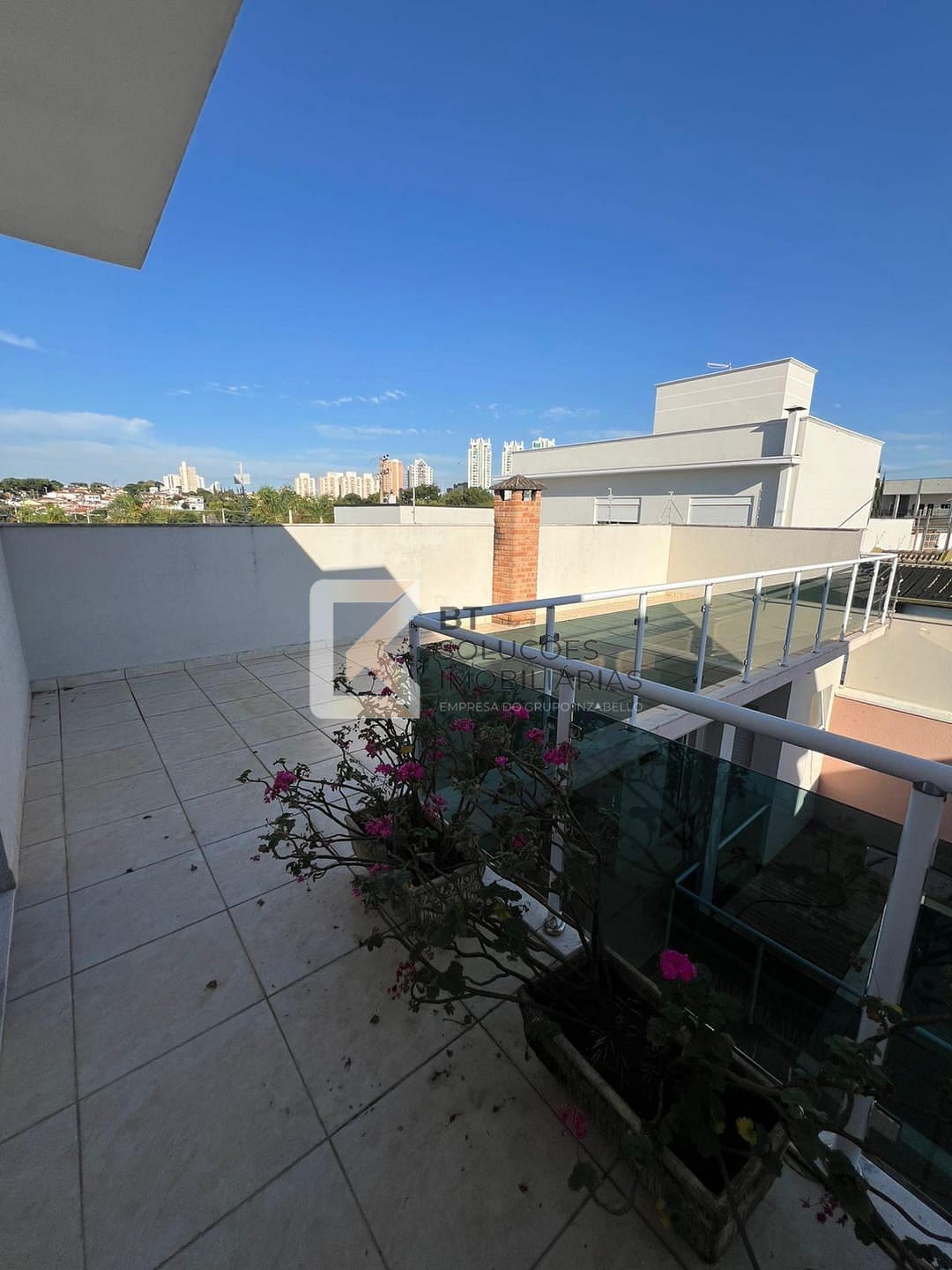 Sobrado à venda com 4 quartos, 276m² - Foto 40