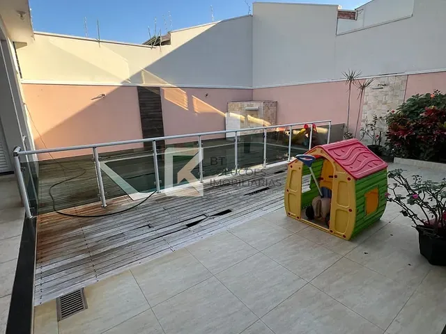 Sobrado com 300m² 4 quartos e 5 banheiros, à venda, no bairro Jardim Esplanada II em Indaiatuba