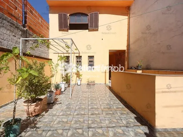 Sobrado com 190m² 3 quartos e 2 banheiros, à venda, no bairro Jardim Campo Verde em Mauá