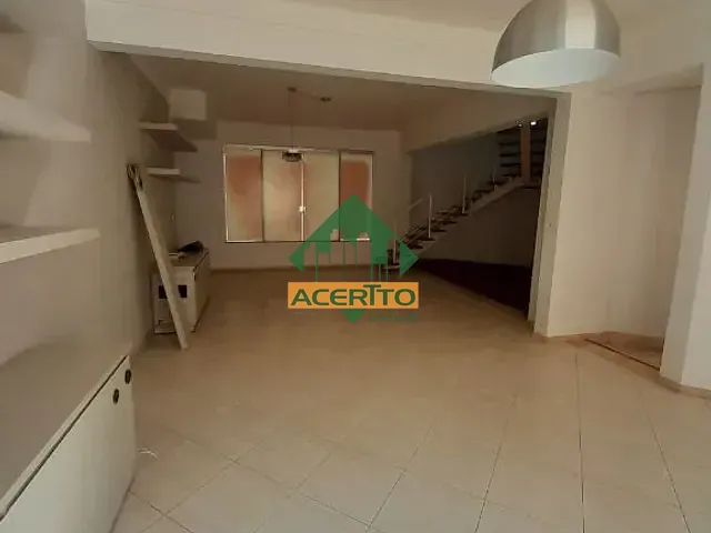 Sobrado com 345m² 4 quartos e 4 banheiros, à venda, no bairro Centro em Araçatuba