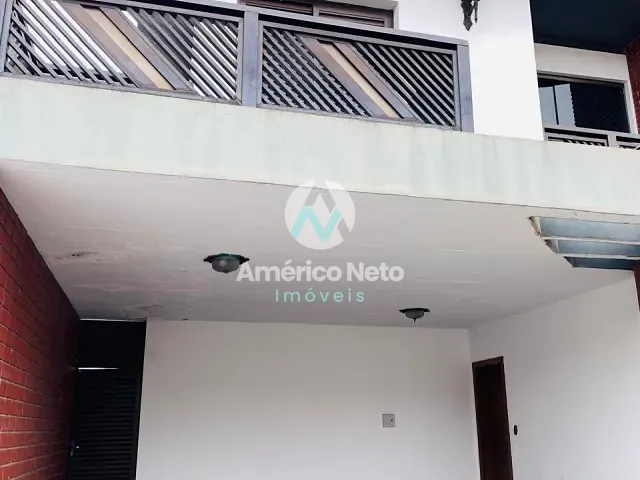 Sobrado 4 quartos e 5 banheiros, à venda, no bairro Jardim São Caetano em São Caetano do Sul