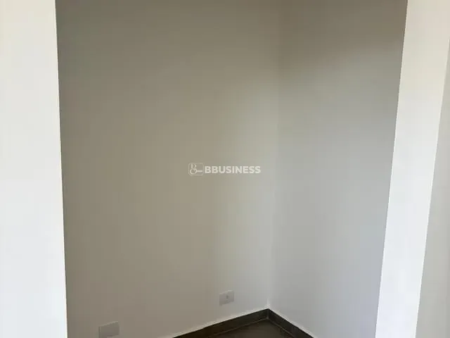 Sobrado com 138m² 3 quartos e 3 banheiros, à venda, no bairro Granja Viana em Carapicuíba