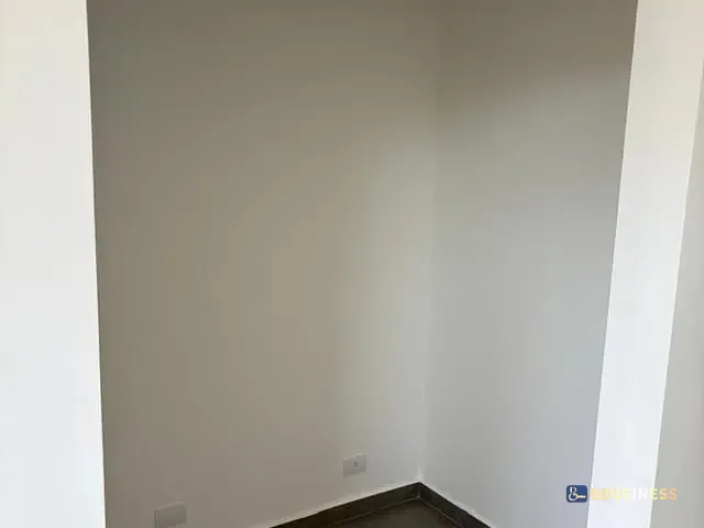 Sobrado com 138m² 3 quartos e 3 banheiros, à venda, no bairro Granja Viana em Carapicuíba
