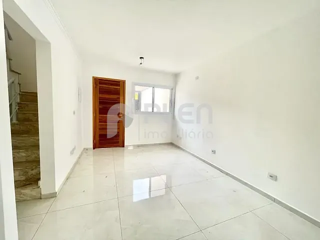 Sobrado 3 quartos e 4 banheiros, à venda, no bairro Vila Romero em São Paulo