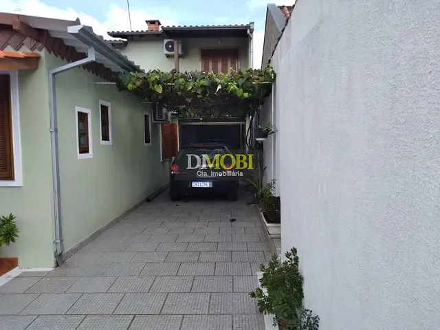 Sobrado com 200m² 3 quartos e 2 banheiros, à venda, no bairro Morada do Vale III em Gravataí