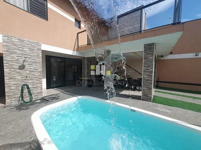 Sobrado à venda, no bairro Residencial Bordon em Sumaré