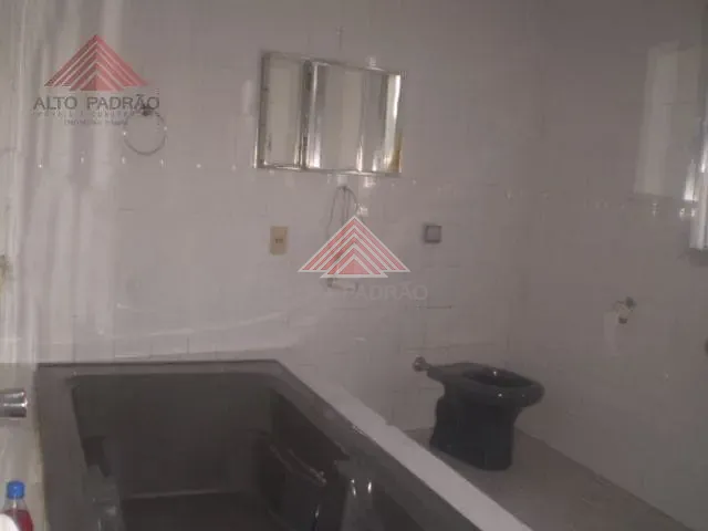 Sobrado com 125m² 3 quartos e 1 banheiro, à venda, no bairro Vila Assis Brasil em Mauá