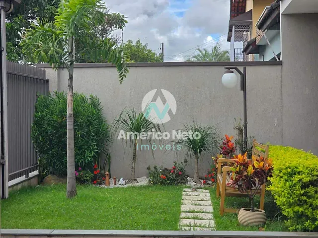 Sobrado com 373m² 4 quartos e 1 banheiro, à venda, no bairro Jardim São Caetano em São Caetano do Sul