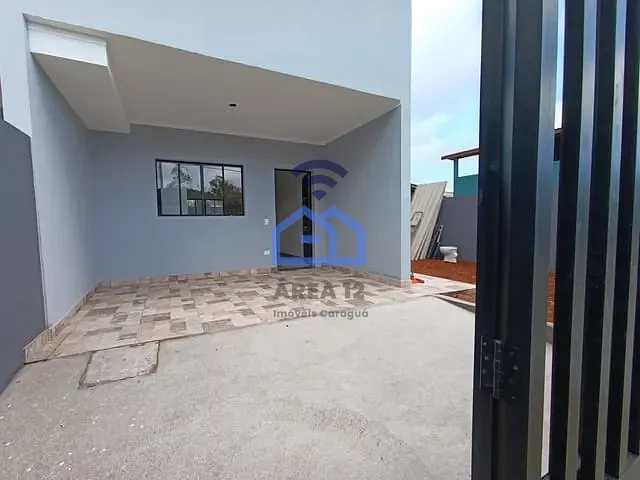 Sobrado com 100m² 2 quartos e 3 banheiros, à venda, no bairro Massaguaçu em Caraguatatuba