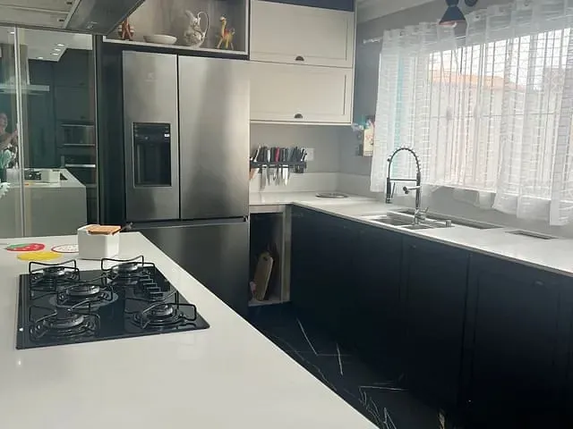 Sobrado com 442m² 4 quartos e 2 banheiros, à venda, no bairro Osvaldo Cruz em São Caetano do Sul