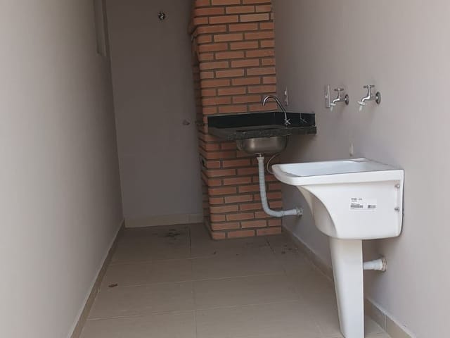 Sobrado 2 quartos e 3 banheiros, à venda, no bairro Vila Santa Terezinha (Zona Norte) em São Paulo