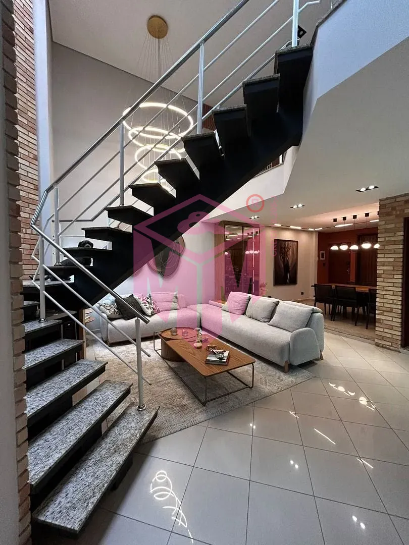 Sobrado, 3 quartos, 295 m² - Foto 3