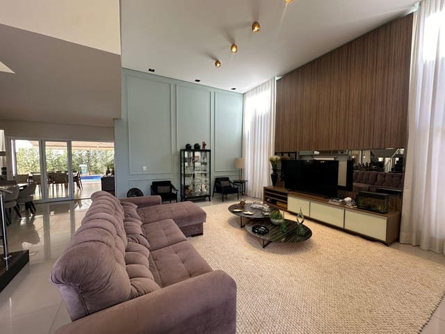 Foto do Sobrado - Sobrado para locação 4 Suítes 4 Vagas de Garagem no Jardins Verona Goiânia GO. | Home Gyn Imóveis Ltda