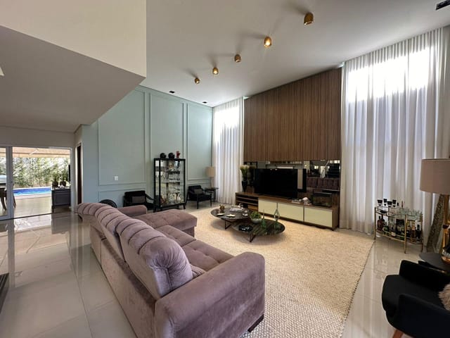 Foto do Sobrado - Sobrado para locação 4 Suítes 4 Vagas de Garagem no Jardins Verona Goiânia GO. | Home Gyn Imóveis Ltda