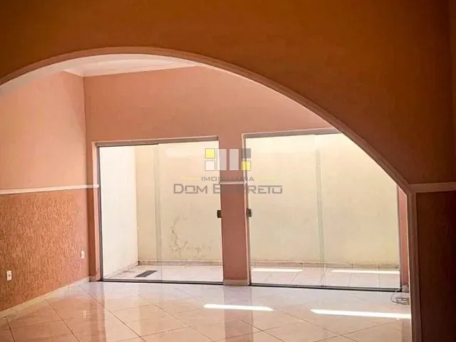 Sobrado com 125m² 3 quartos e 2 banheiros, à venda, no bairro Jardim Luiz Cia em Sumaré