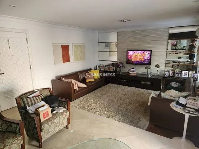 Sobrado com 320m² 4 quartos e 4 banheiros, à venda, no bairro Jardim São Caetano em São Caetano do Sul