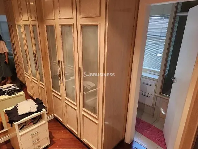 Sobrado com 320m² 4 quartos e 4 banheiros, à venda, no bairro Jardim São Caetano em São Caetano do Sul