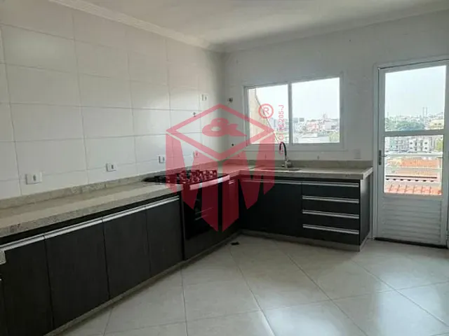 Sobrado com 106m² 3 quartos e 2 banheiros, à venda, no bairro Vila Camilópolis em Santo André