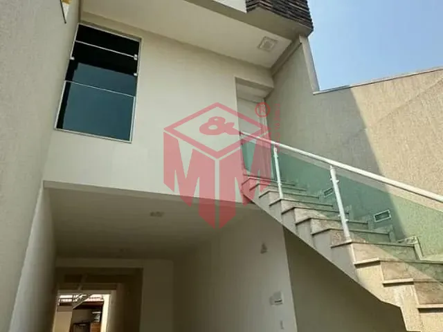 Sobrado com 106m² 3 quartos e 2 banheiros, à venda, no bairro Vila Camilópolis em Santo André
