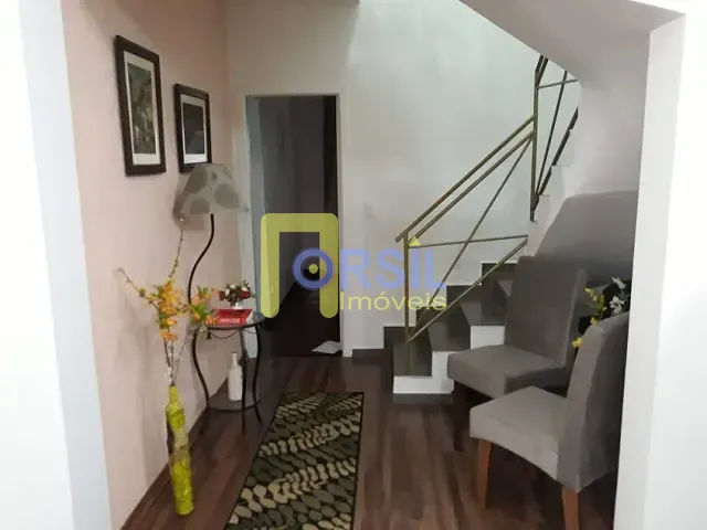 Sobrado com 140m² 3 quartos e 3 banheiros, à venda, no bairro Vila Suissa em Mogi das Cruzes