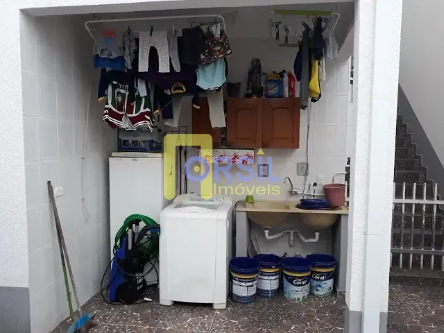 Sobrado com 140m² 3 quartos e 3 banheiros, à venda, no bairro Vila Suissa em Mogi das Cruzes