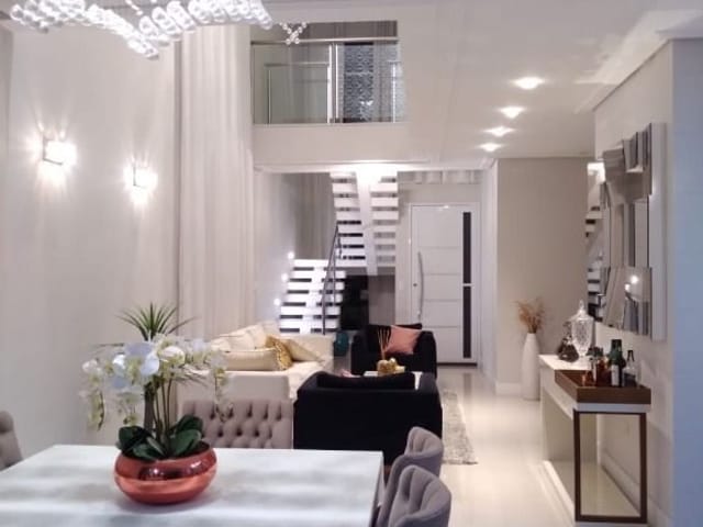 Foto do Sobrado - Sobrado com 3 dormitórios à venda, 241 m² por R$ 1.166.000,00 - Jardim Panorama - Jacareí/SP | RUSSI IMÓVEIS
