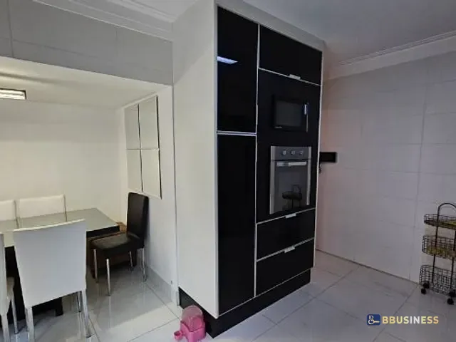 Sobrado com 108m² 2 quartos e 2 banheiros, à venda, no bairro Jardim São Caetano em São Caetano do Sul